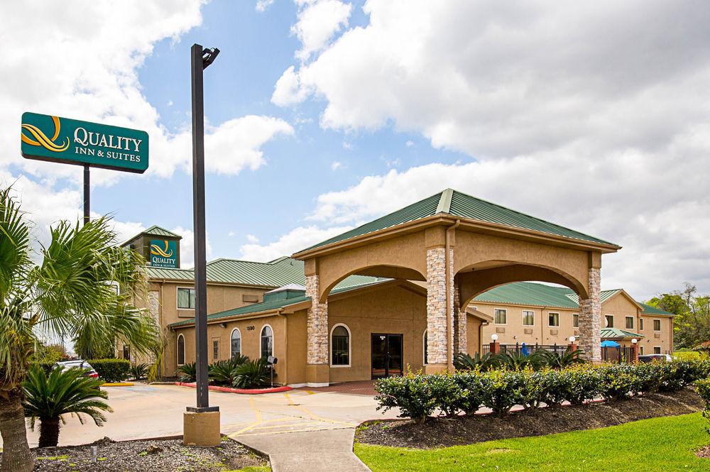 Quality Inn & Suites Beaumont Buitenkant foto